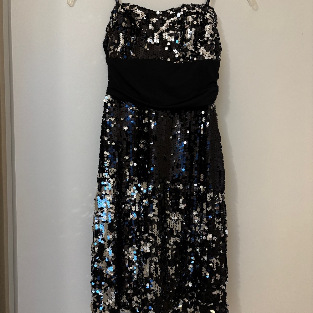 SPEECHLESS | NWT Sequin Dress Silver Black Sequin Strapless